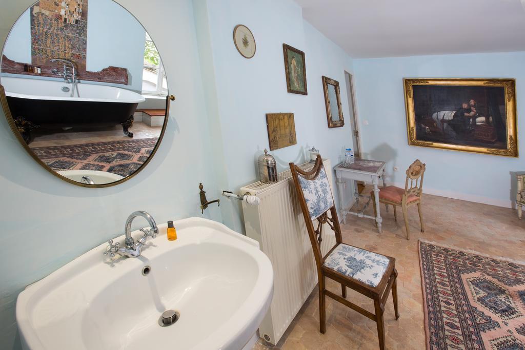 Bed and Breakfast Chateau De La Madeleine Pressagny-lʼOrgeuilleux Exteriér fotografie