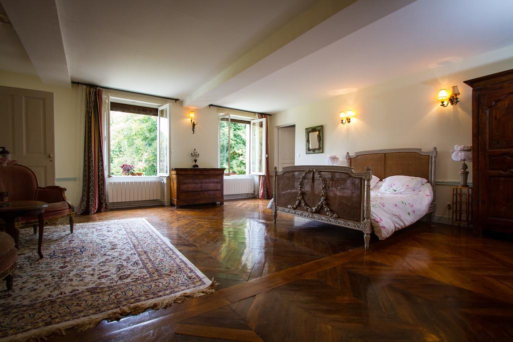 Bed and Breakfast Chateau De La Madeleine Pressagny-lʼOrgeuilleux Exteriér fotografie